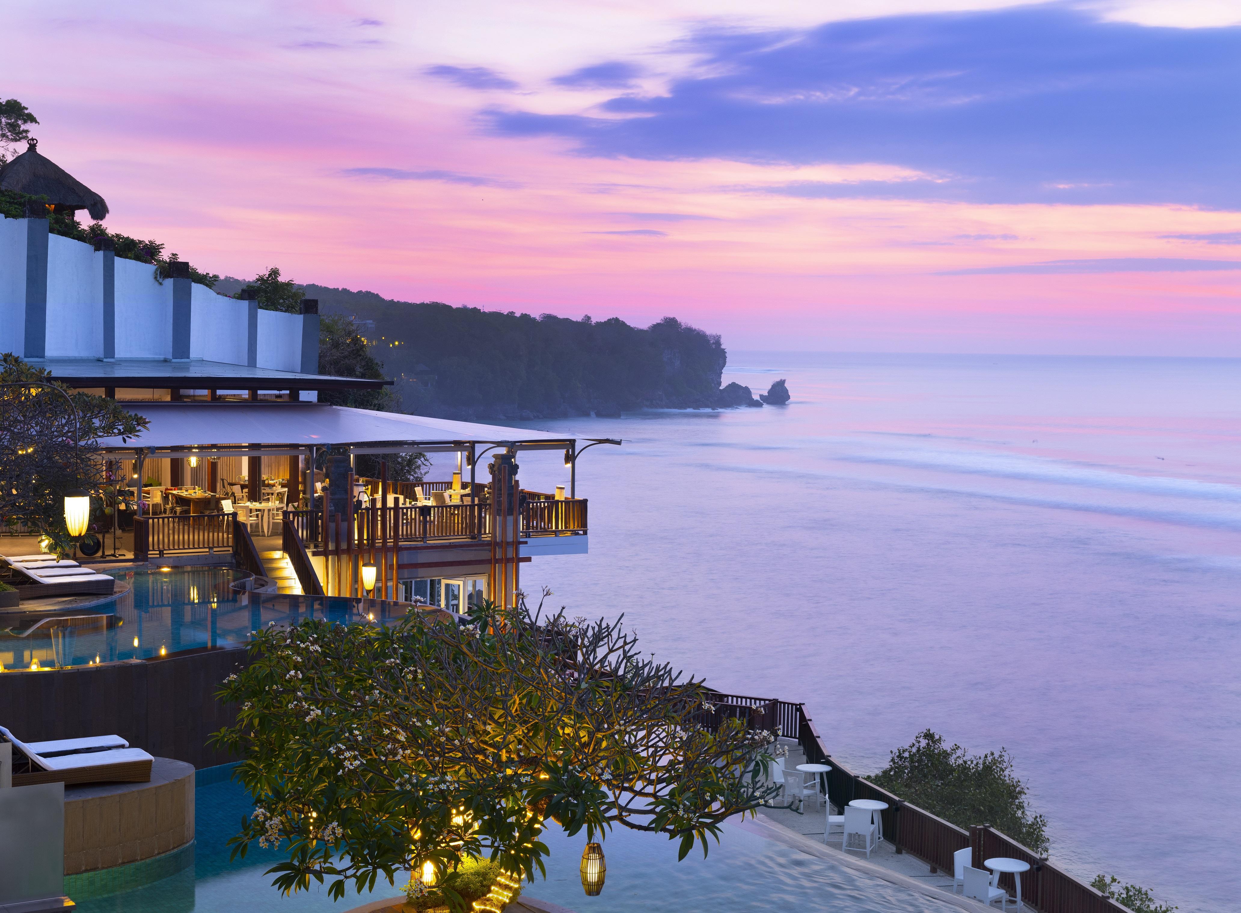 Anantara Uluwatu Bali Resort Ngoại thất bức ảnh The Rock Bar at Hard Rock Hotel, Bali