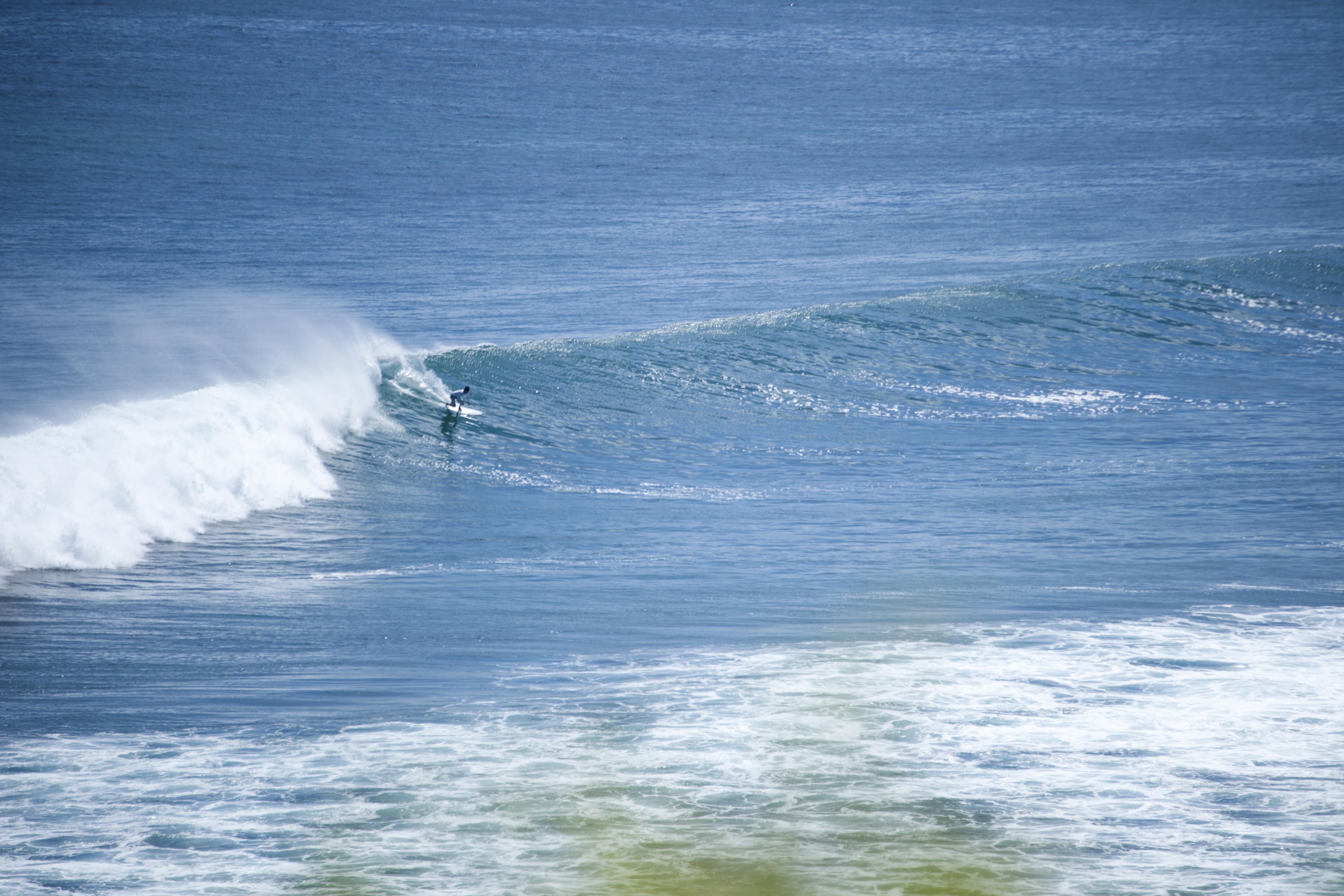 Anantara Uluwatu Bali Resort Ngoại thất bức ảnh Surfer at the Bay of Needles