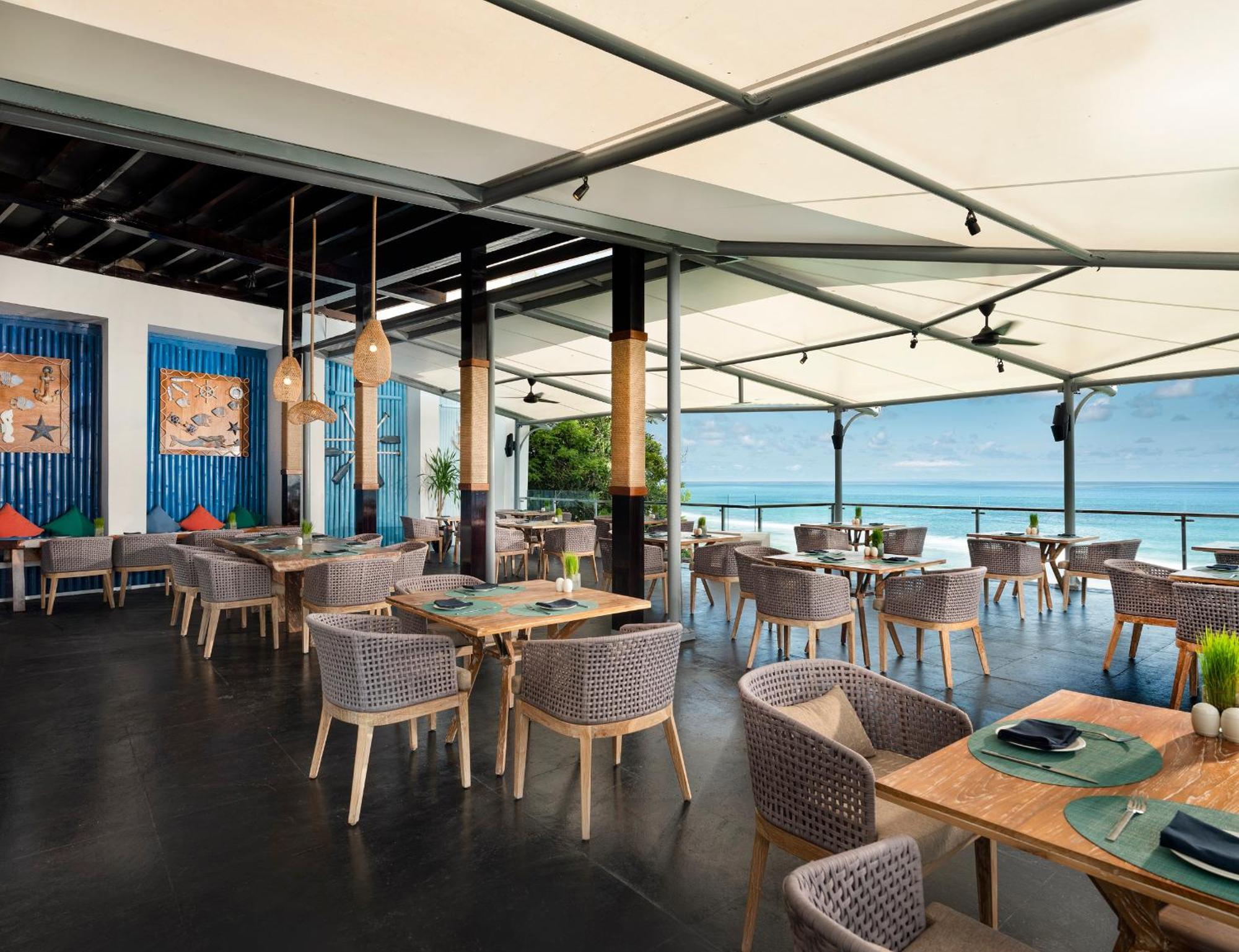 Anantara Uluwatu Bali Resort Ngoại thất bức ảnh The Deck